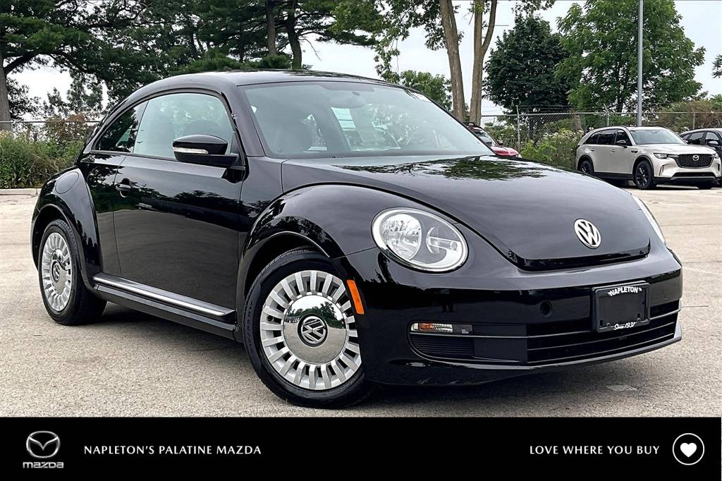2014 Volkswagen Beetle 2.5 — Hatchback — 27,268 mi — Palatine, IL