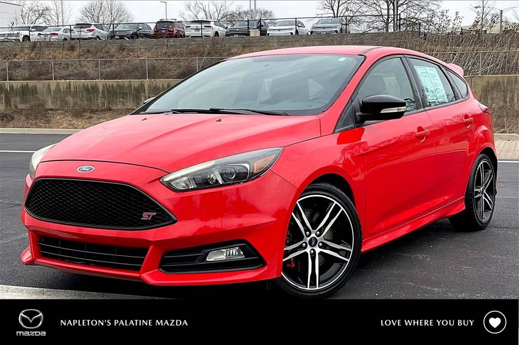 2016 Ford Focus ST — Hatchback — 57,575 mi — Palatine, IL