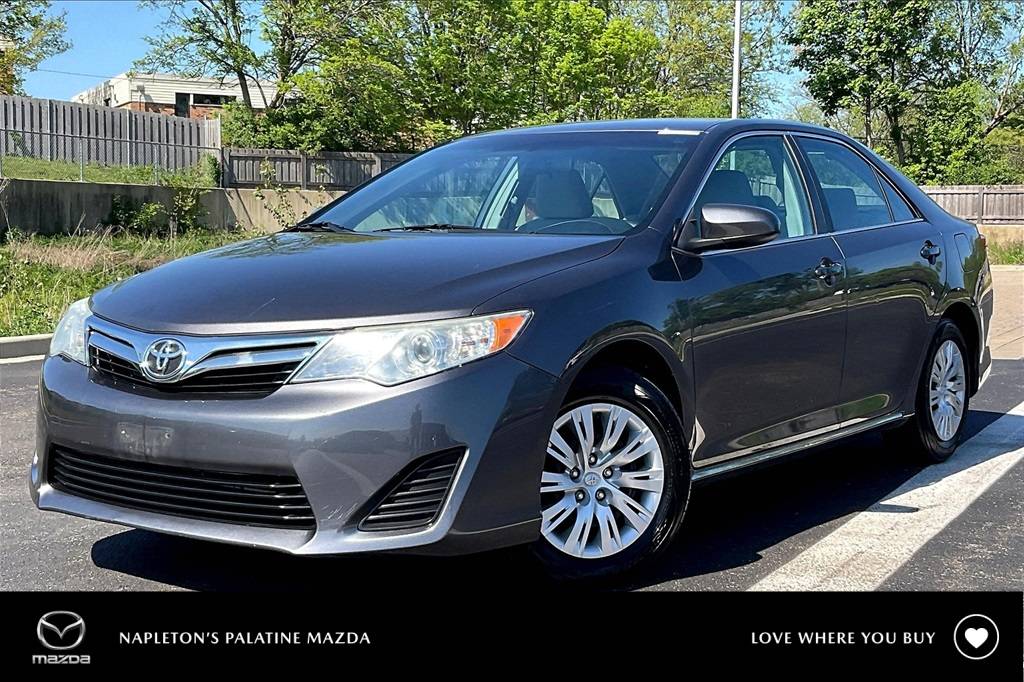 2014 Toyota Camry L — Sedan — 91,190 mi — Palatine, IL
