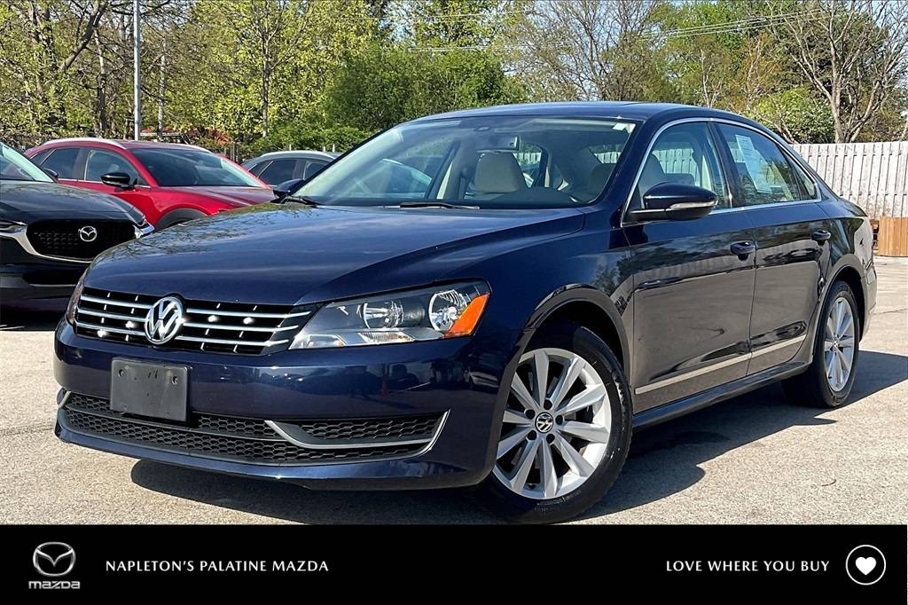 2012 Volkswagen Passat SEL — Sedan — 93,379 mi — Palatine, IL