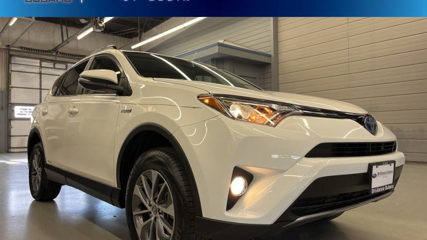 2018 Toyota RAV4 Hybrid XLE — SUV — 38,818 mi — Elgin, IL