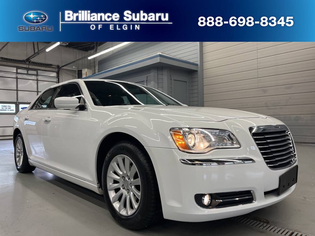2014 Chrysler 300 Base — Sedan — 80,300 mi — Elgin, IL