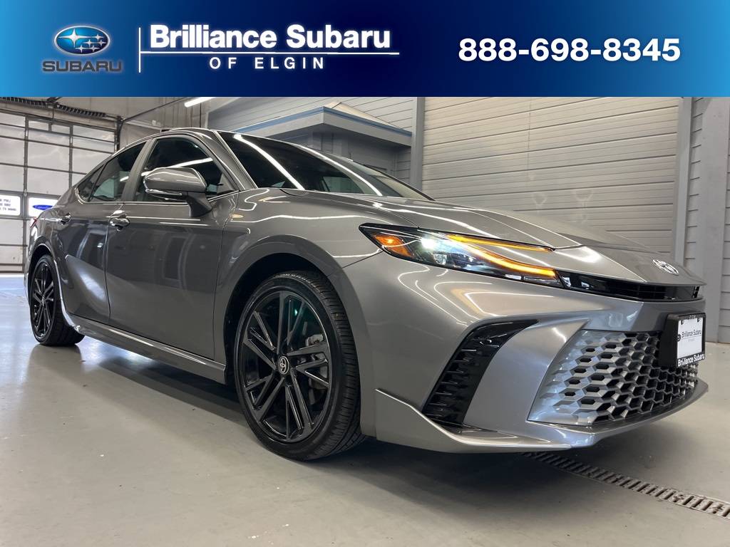 2025 Toyota Camry Hybrid XSE — Sedan — 18,338 mi — Elgin, IL