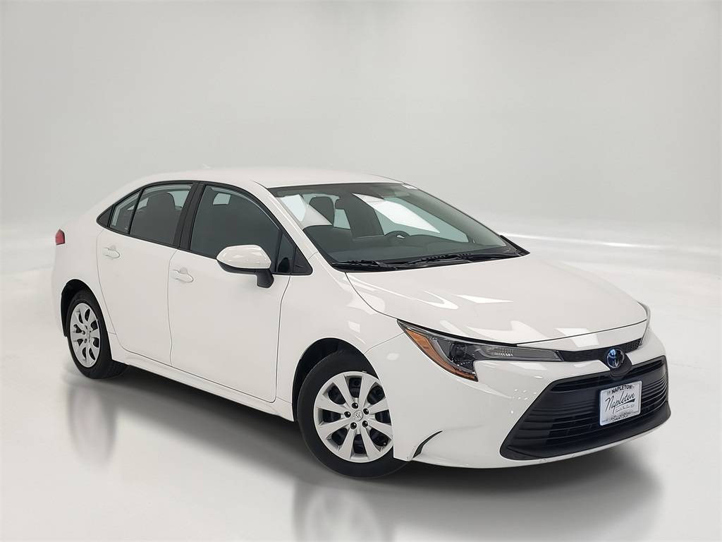 2025 Toyota Corolla LE — Sedan — 26,304 mi — Lansing, IL