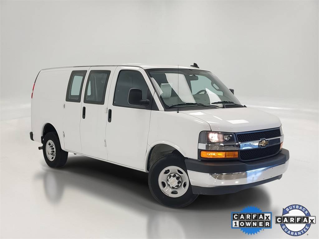 2024 Chevrolet Express Cargo Van Base — Cargo Van — 32,980 mi — Lansing, IL