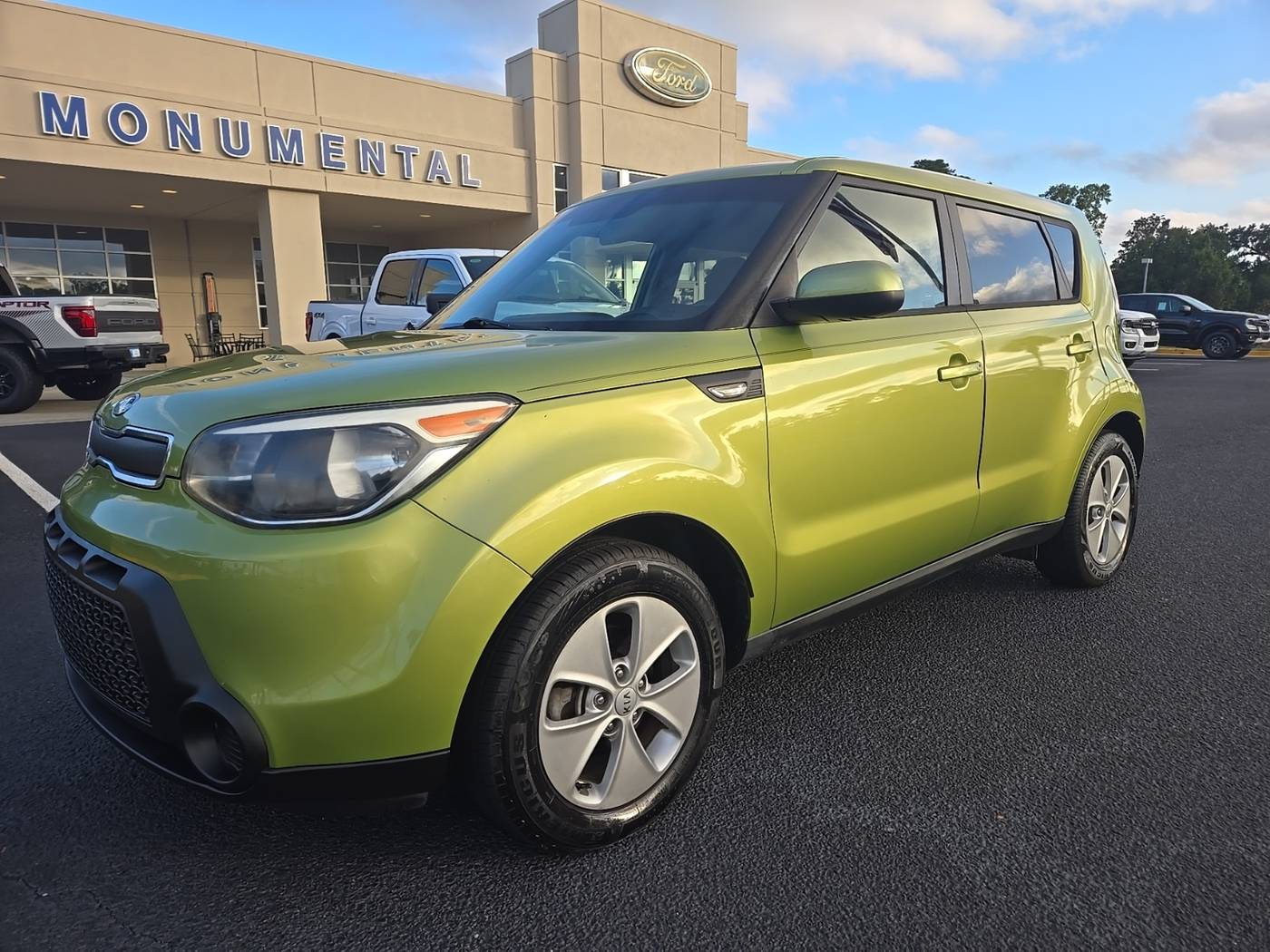 2014 Kia Soul Base — Hatchback — 49,739 mi — Darien, GA