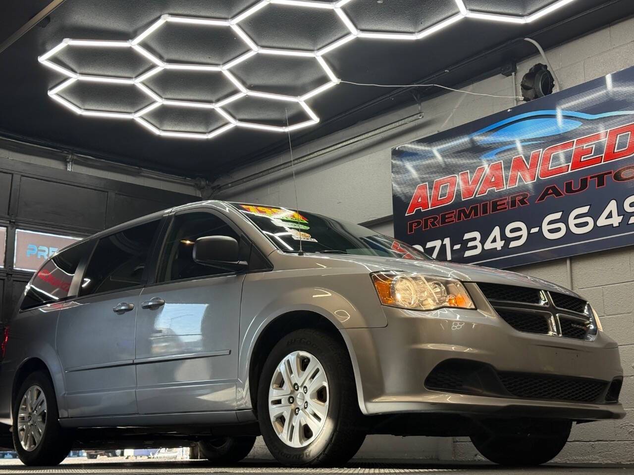 2017 Dodge Grand Caravan SE — Minivan — 117,000 mi — Hillsboro, OR