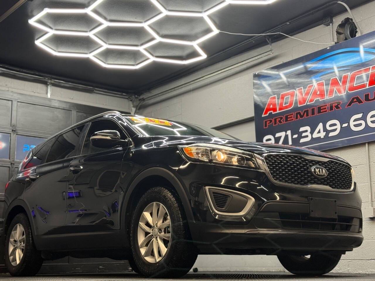 2017 Kia Sorento LX — SUV — 160,000 mi — Hillsboro, OR