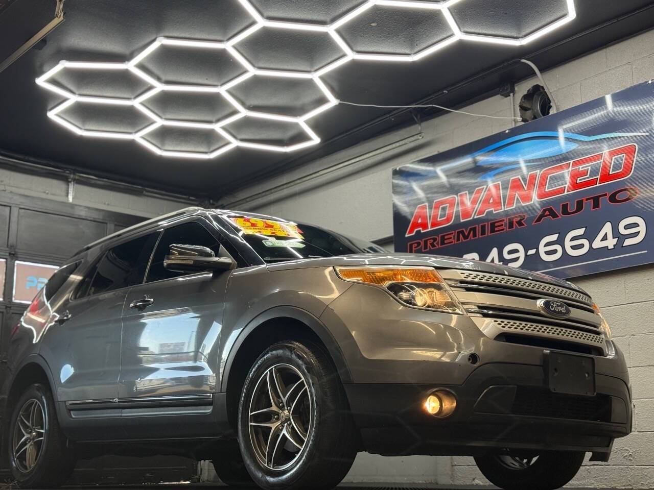 2013 Ford Explorer XLT — SUV — 186,000 mi — Hillsboro, OR