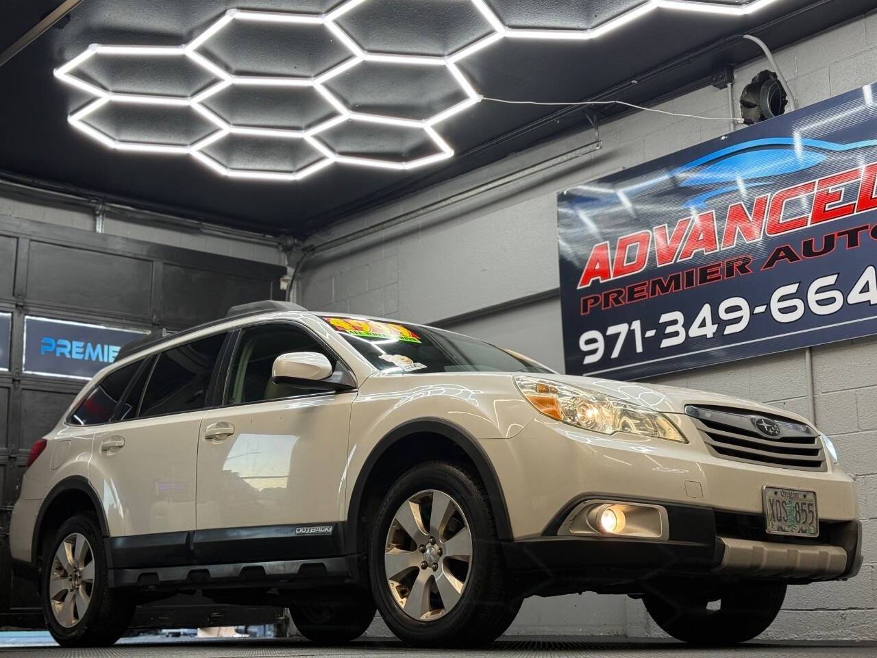 2010 Subaru Outback 2.5i Limited — SUV — 190,000 mi — Hillsboro, OR