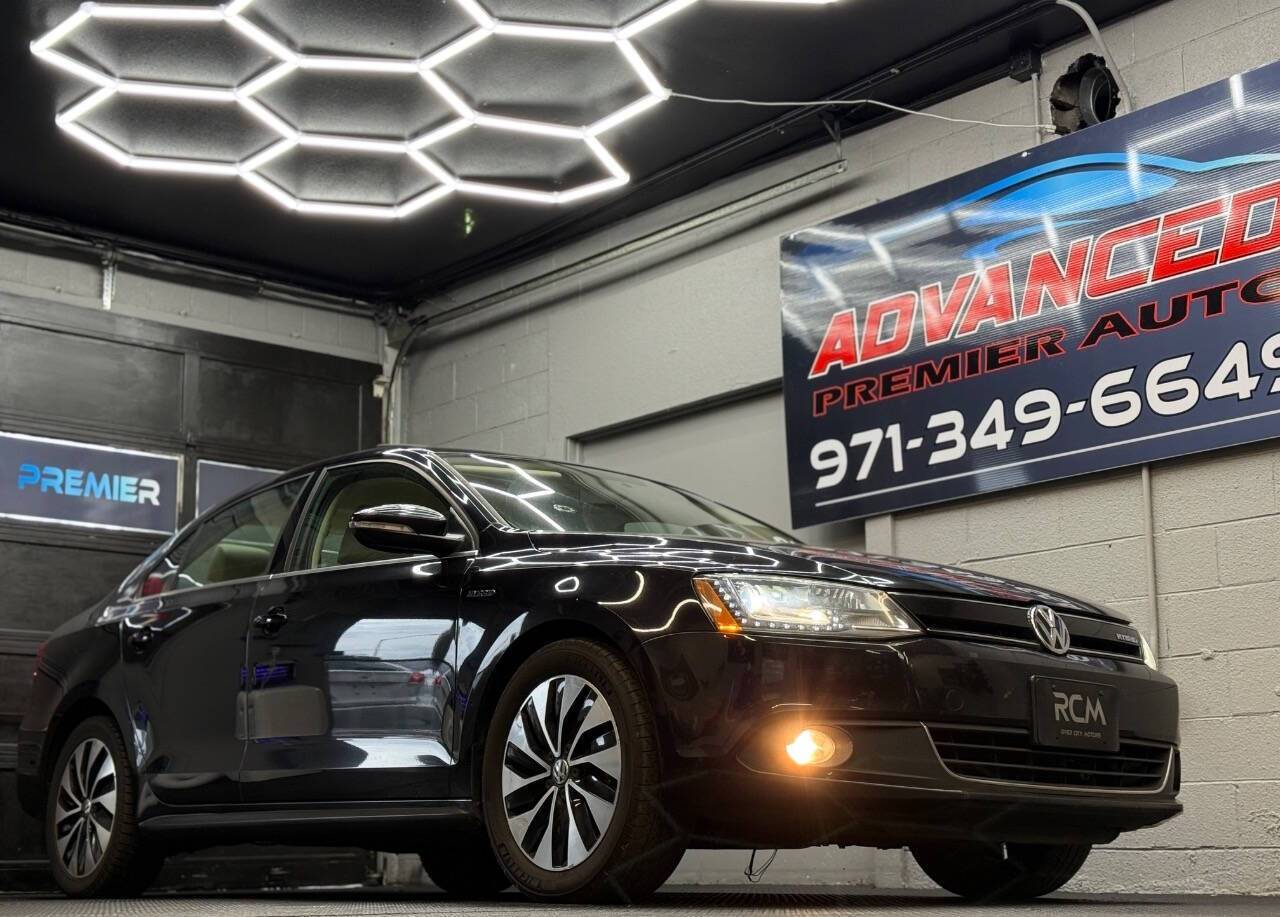 2014 Volkswagen Jetta Hybrid SEL Premium — Sedan — 154,000 mi — Hillsboro, OR