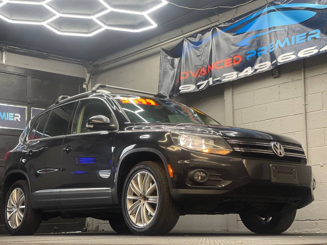 2013 Volkswagen Tiguan SE — SUV — 178,500 mi — Hillsboro, OR