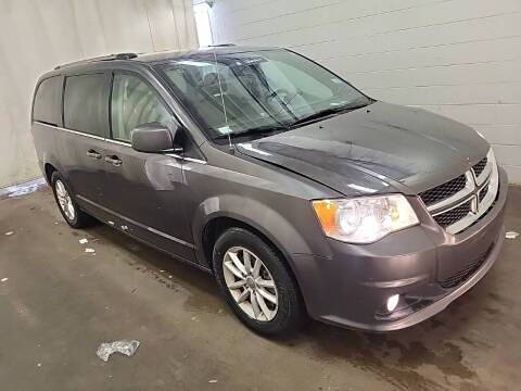 2019 Dodge Grand Caravan SXT — Minivan — 95,744 mi — Fairfield, OH