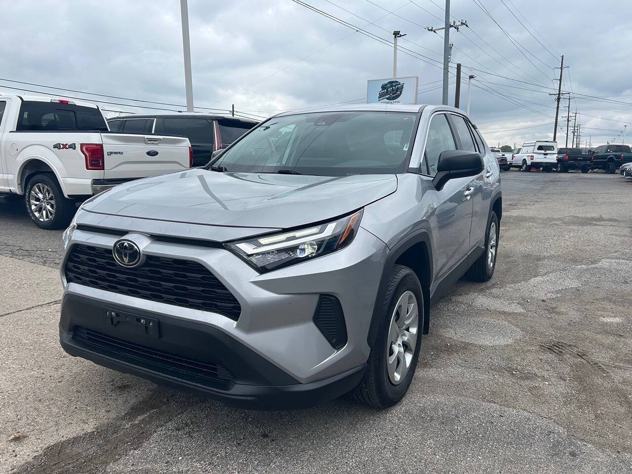 2023 Toyota RAV4 LE — SUV — 68,123 mi — Fairfield, OH