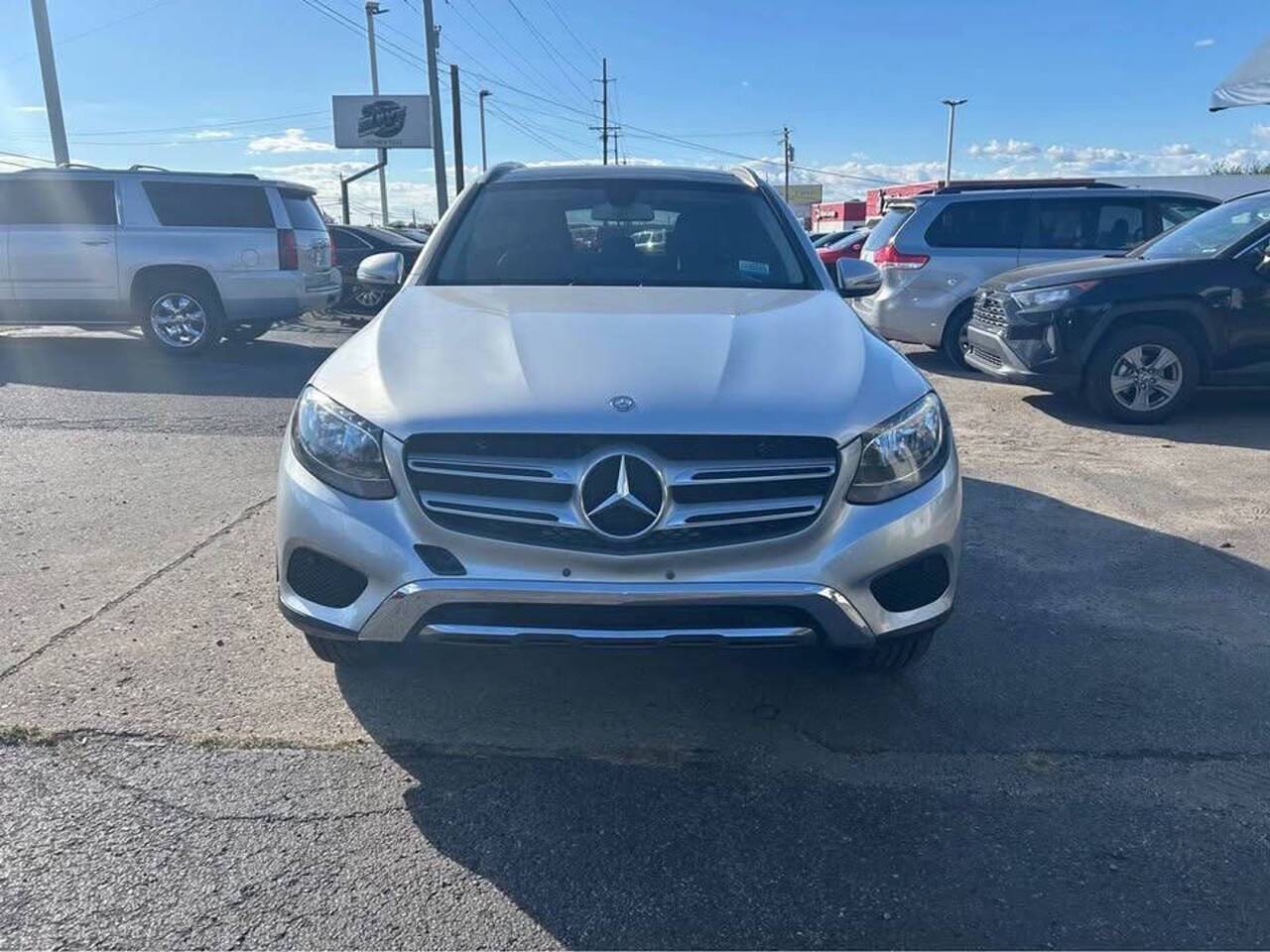 2016 Mercedes-Benz GLC GLC 300 — SUV — 104,307 mi — Fairfield, OH
