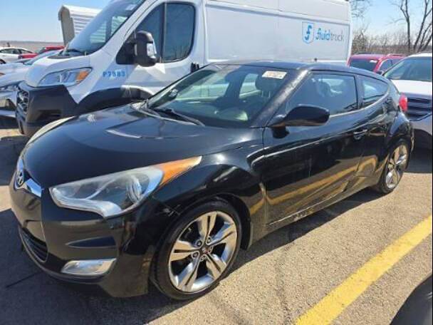 2013 Hyundai Veloster Base — Hatchback — 97,273 mi — Fairfield, OH