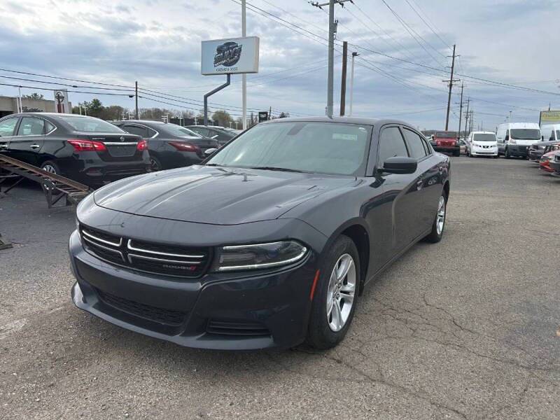 2017 Dodge Charger SE — Sedan — 195,648 mi — Fairfield, OH