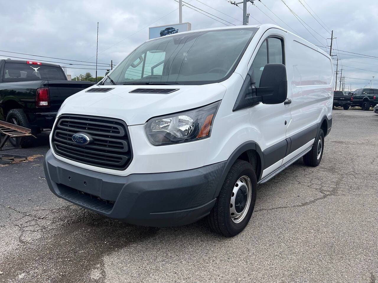 2018 Ford Transit Cargo Van T-250 — Cargo Van — 189,190 mi — Fairfield, OH