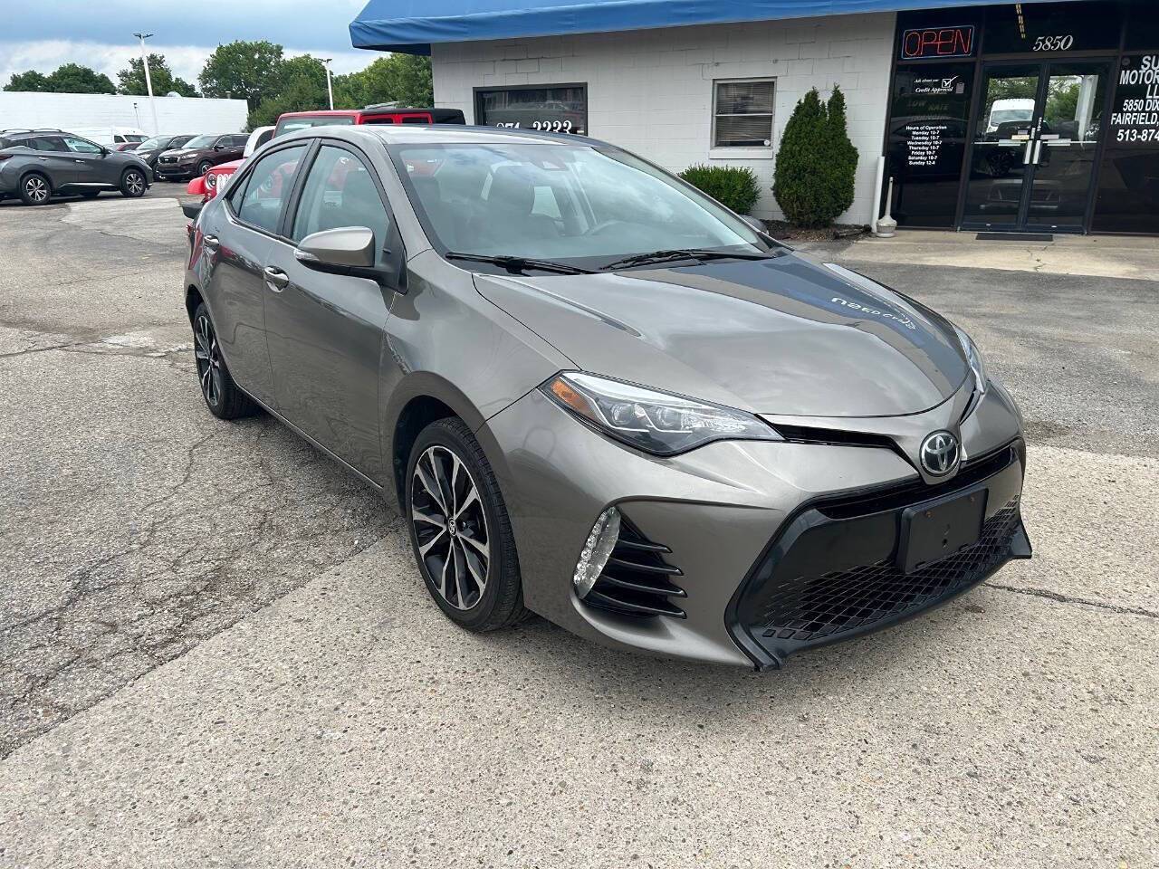 2017 Toyota Corolla LE — Sedan — 123,434 mi — Fairfield, OH