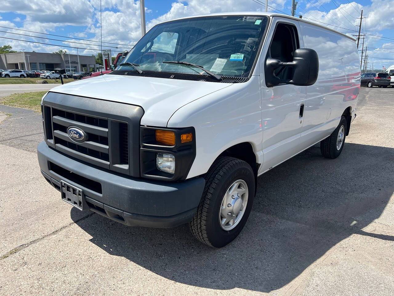 2014 Ford Econoline Cargo Van E-350 Super Duty — Cargo Van — 129,897 mi — Fairfield, OH