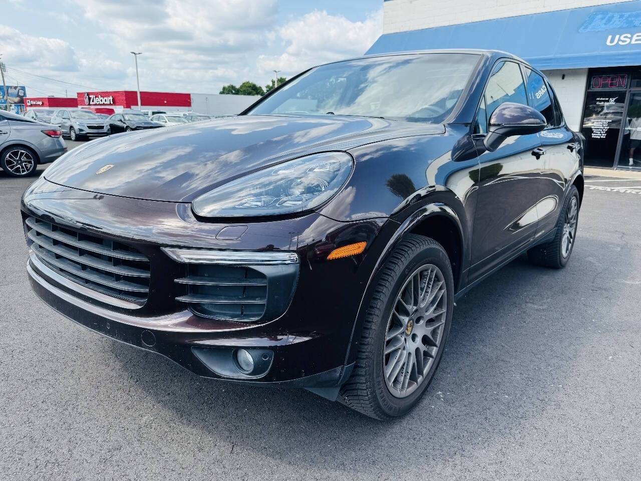 2017 Porsche Cayenne Platinum Edition