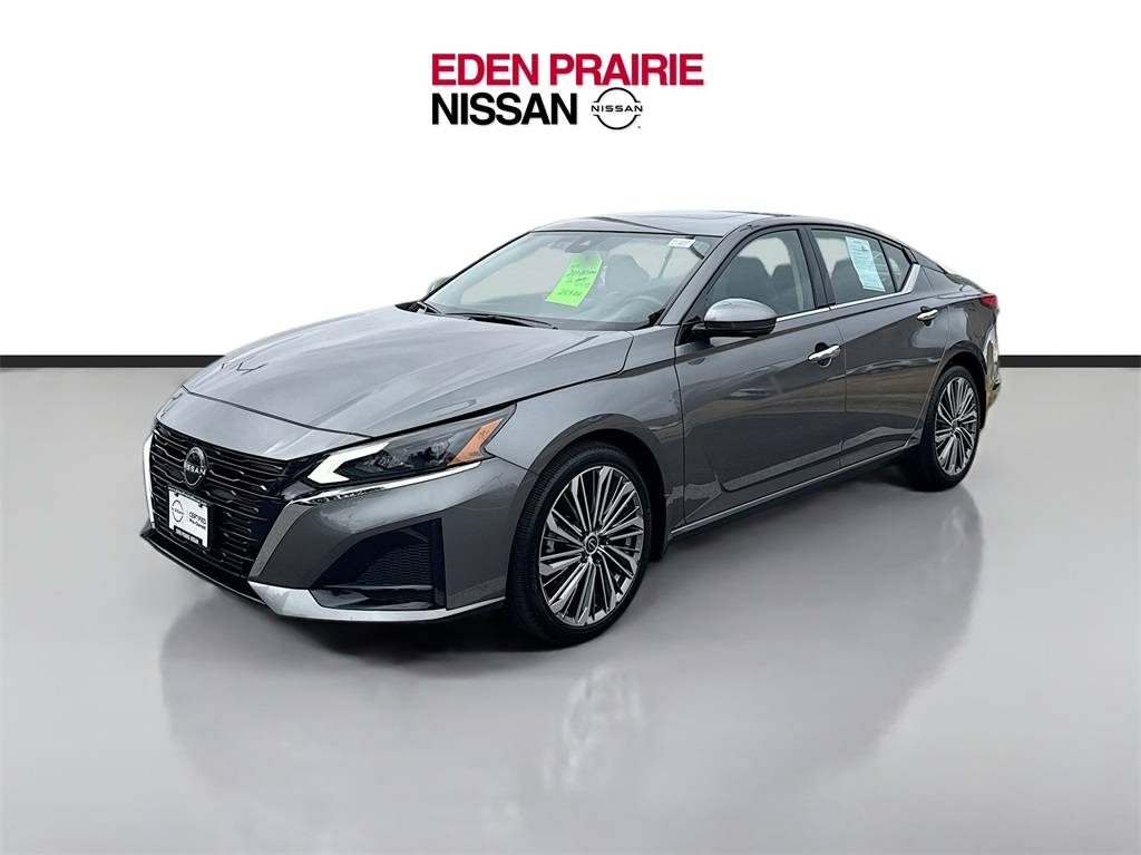 2023 Nissan Altima SL — Sedan — 11,500 mi — Eden Prairie, MN