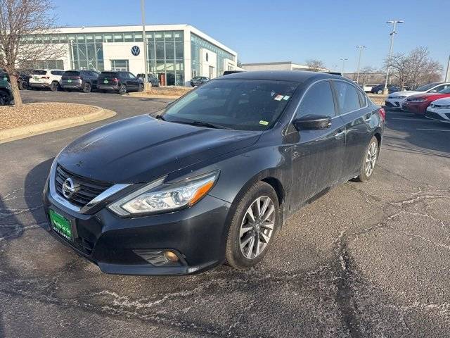 2016 Nissan Altima 2.5 SV — Sedan — 84,537 mi — Lee's Summit, MO