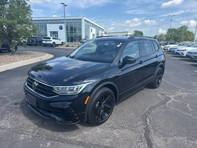 2023 Volkswagen Tiguan SE R-Line Black — SUV — 11,756 mi — Lee's Summit, MO