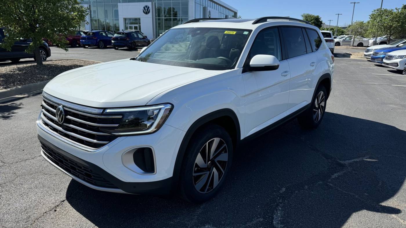 2024 Volkswagen Atlas SE with Technology — SUV — 21,652 mi — Lee's Summit, MO