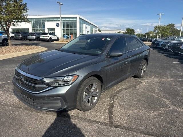 2024 Volkswagen Jetta SE — Sedan — 32,804 mi — Lee's Summit, MO