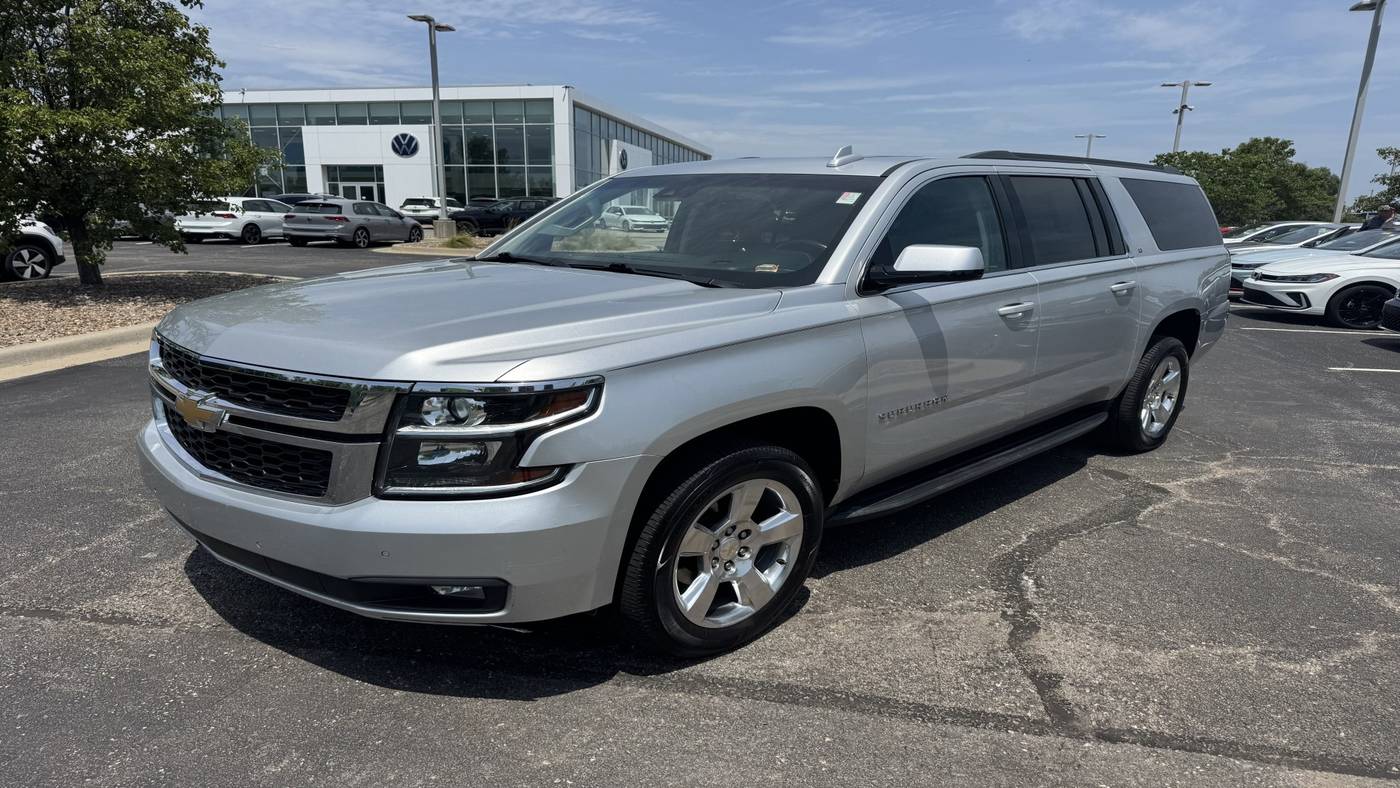 2019 Chevrolet Suburban LT — SUV — 122,142 mi — Lee's Summit, MO