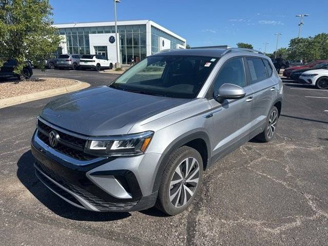 2023 Volkswagen Taos SE — SUV — 21,957 mi — Lee's Summit, MO