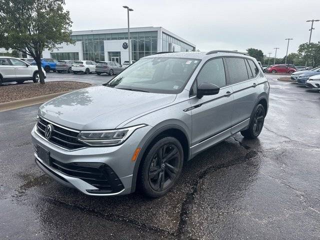 2023 Volkswagen Tiguan SE R-Line Black — SUV — 38,166 mi — Lee's Summit, MO