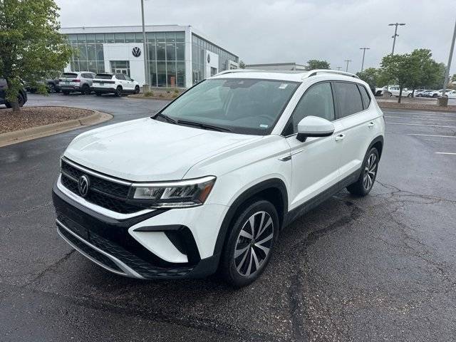 2023 Volkswagen Taos SE — SUV — 24,520 mi — Lee's Summit, MO