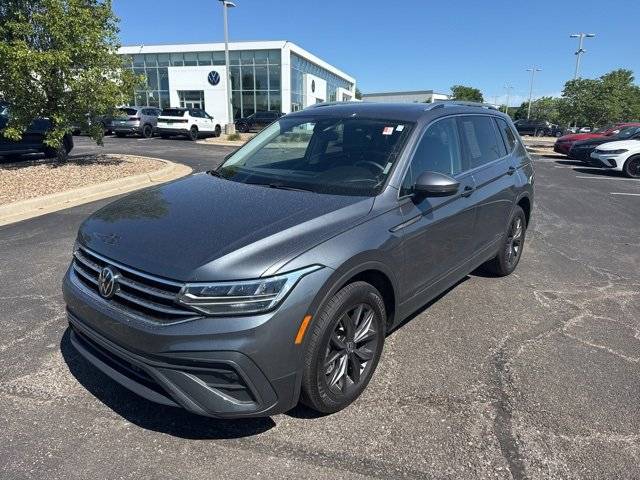 2023 Volkswagen Tiguan SE — SUV — 27,633 mi — Lee's Summit, MO