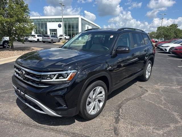 2023 Volkswagen Atlas SE with Technology — SUV — 18,024 mi — Lee's Summit, MO