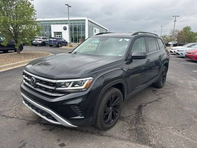 2023 Volkswagen Atlas SE with Technology — SUV — 28,170 mi — Lee's Summit, MO