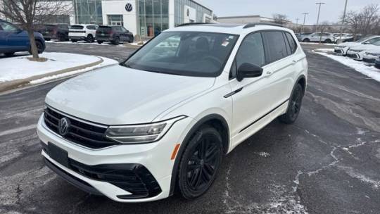 2022 Volkswagen Tiguan SE R-Line Black — SUV — 25,111 mi — Lee's Summit, MO