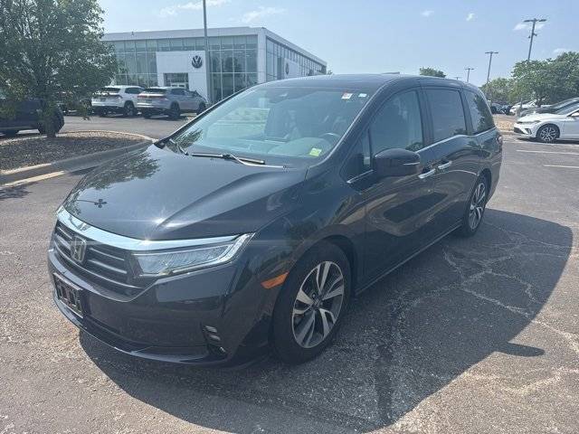 2023 Honda Odyssey Touring — Minivan — 28,051 mi — Lee's Summit, MO