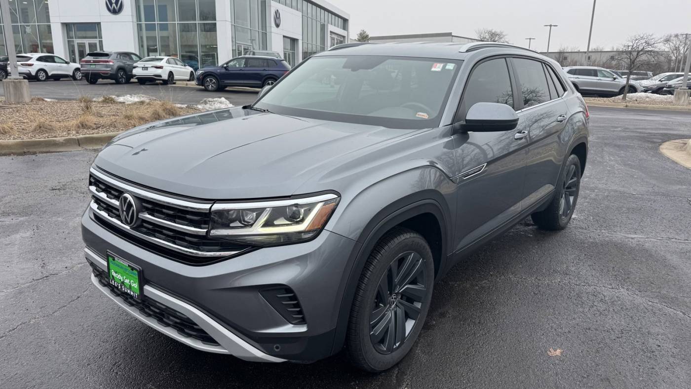 2022 Volkswagen Atlas Cross Sport SE with Technology — SUV — 49,629 mi — Lee's Summit, MO