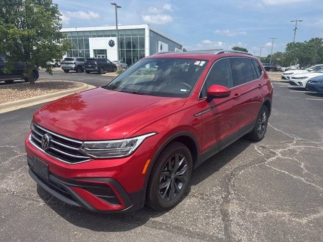 2023 Volkswagen Tiguan SE — SUV — 16,601 mi — Lee's Summit, MO