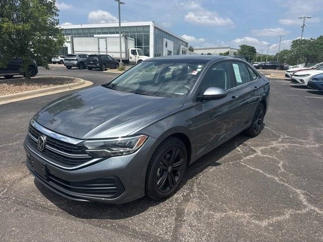 2024 Volkswagen Jetta SE — Sedan — 3,491 mi — Lee's Summit, MO