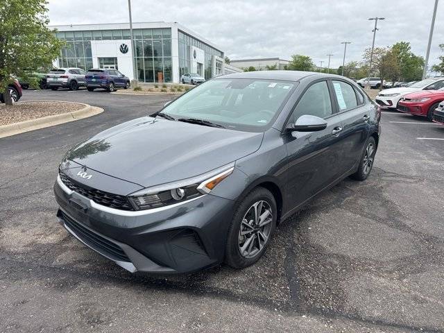 2023 Kia Forte LXS — Sedan — 33,315 mi — Lee's Summit, MO