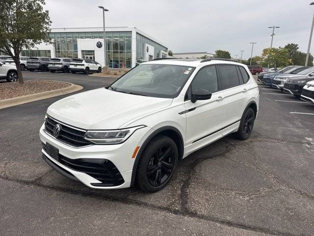2024 Volkswagen Tiguan SE R-Line Black — SUV — 41,042 mi — Lee's Summit, MO