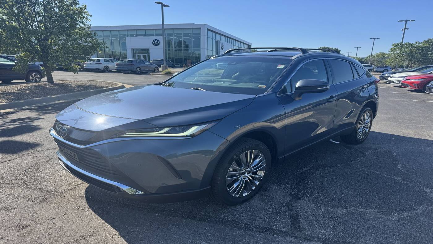 2023 Toyota Venza XLE — SUV — 34,245 mi — Lee's Summit, MO