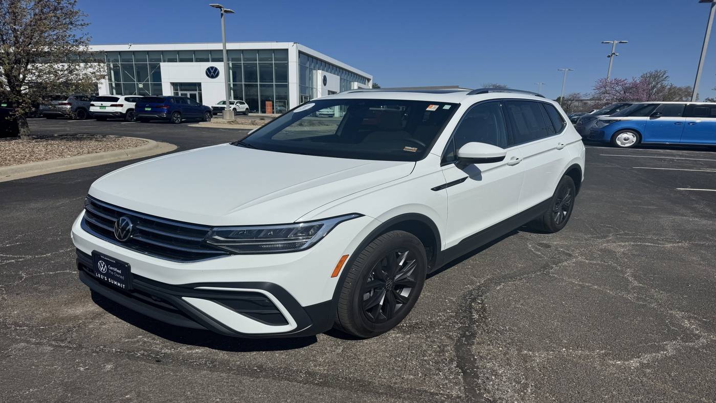 2024 Volkswagen Tiguan SE — SUV — 15,590 mi — Lee's Summit, MO