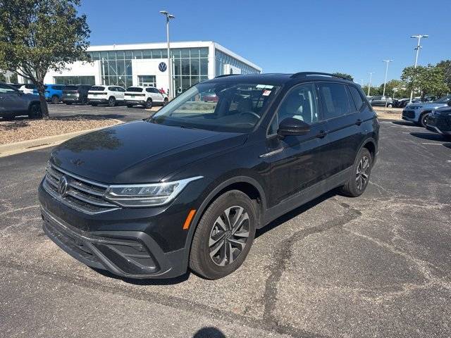 2024 Volkswagen Tiguan S — SUV — 21,975 mi — Lee's Summit, MO