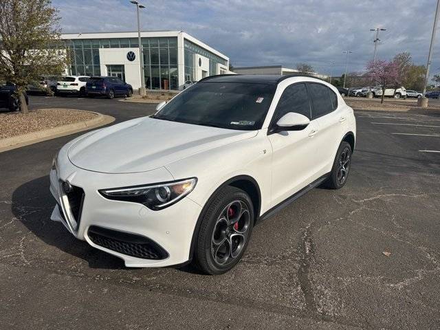 2022 Alfa Romeo Stelvio Ti — SUV — 30,339 mi — Lee's Summit, MO