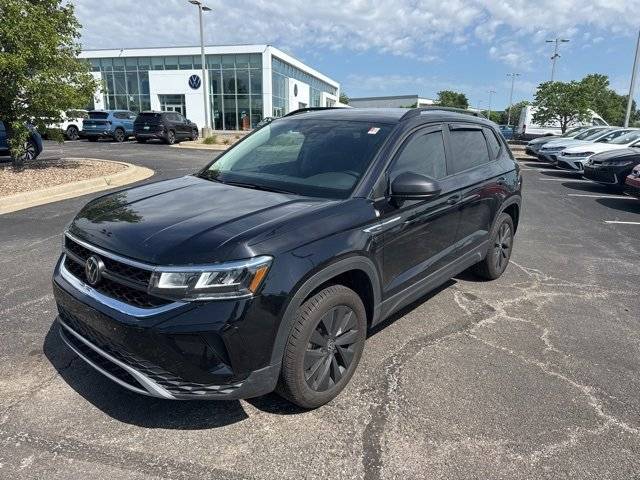 2024 Volkswagen Taos S — SUV — 9,522 mi — Lee's Summit, MO