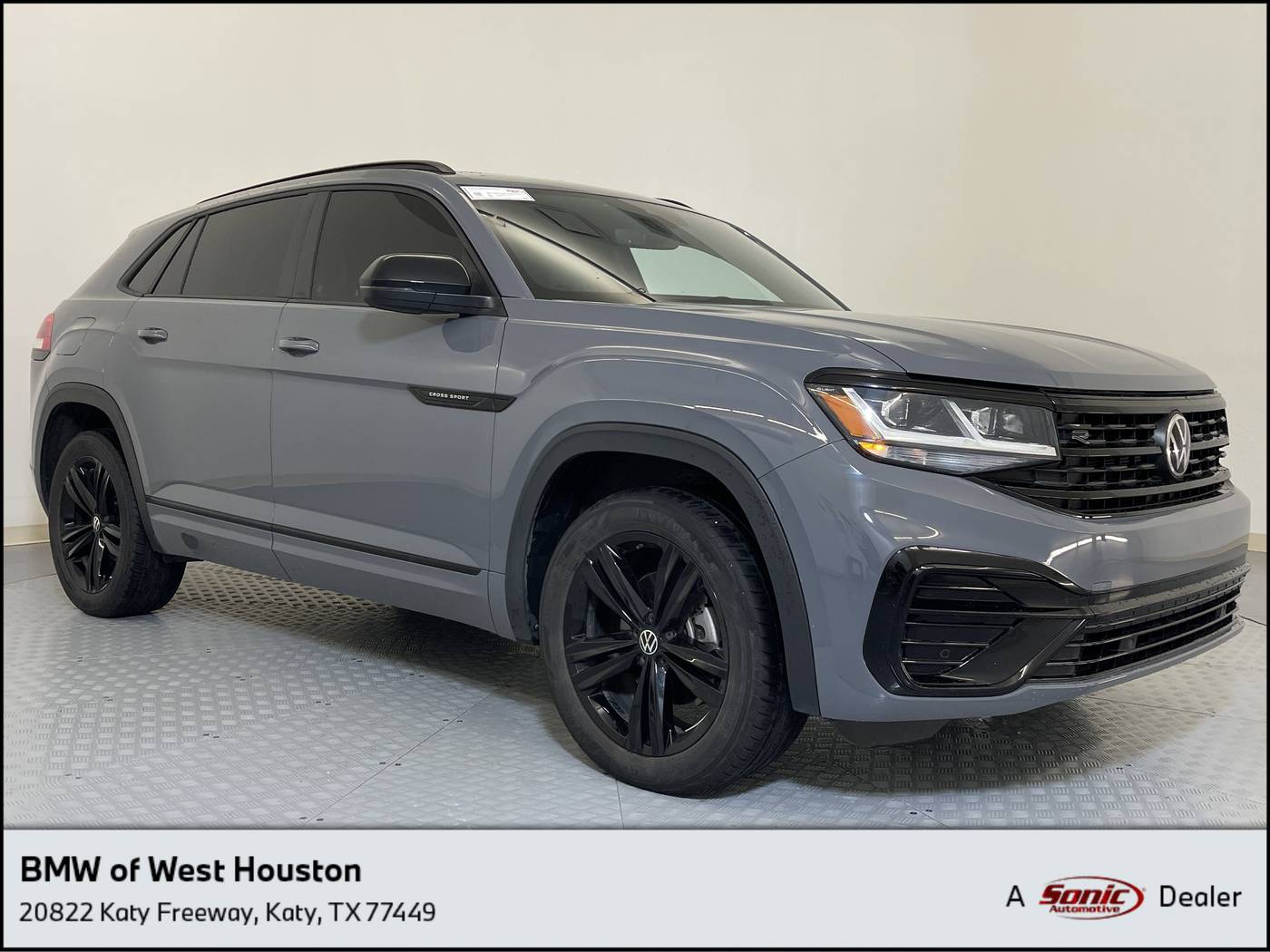 2023 Volkswagen Atlas Cross Sport SEL R-Line Black — SUV — 29,794 mi — Katy, TX